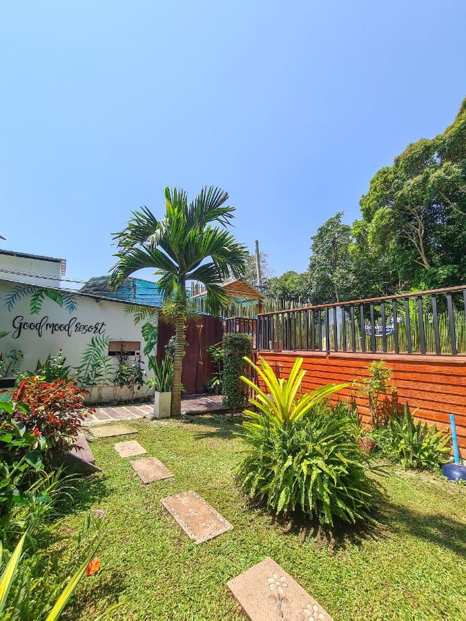 Good Mood Resort Koh Lipe Bagian luar foto
