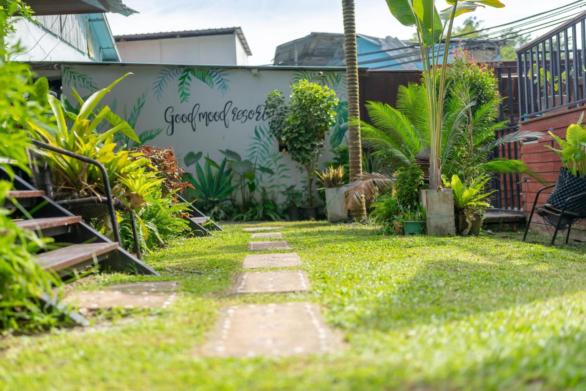 Good Mood Resort Koh Lipe Bagian luar foto