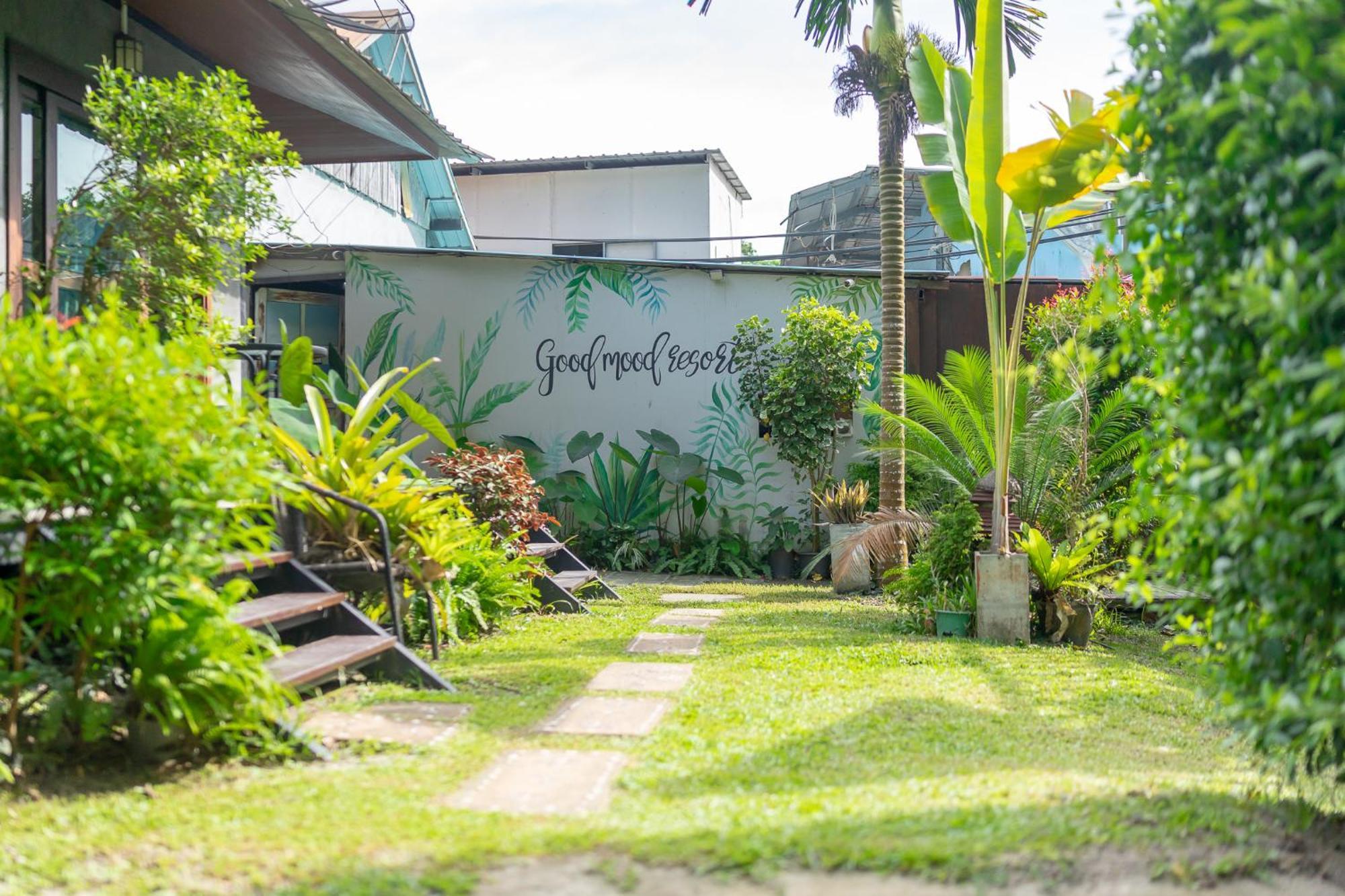 Good Mood Resort Koh Lipe Bagian luar foto