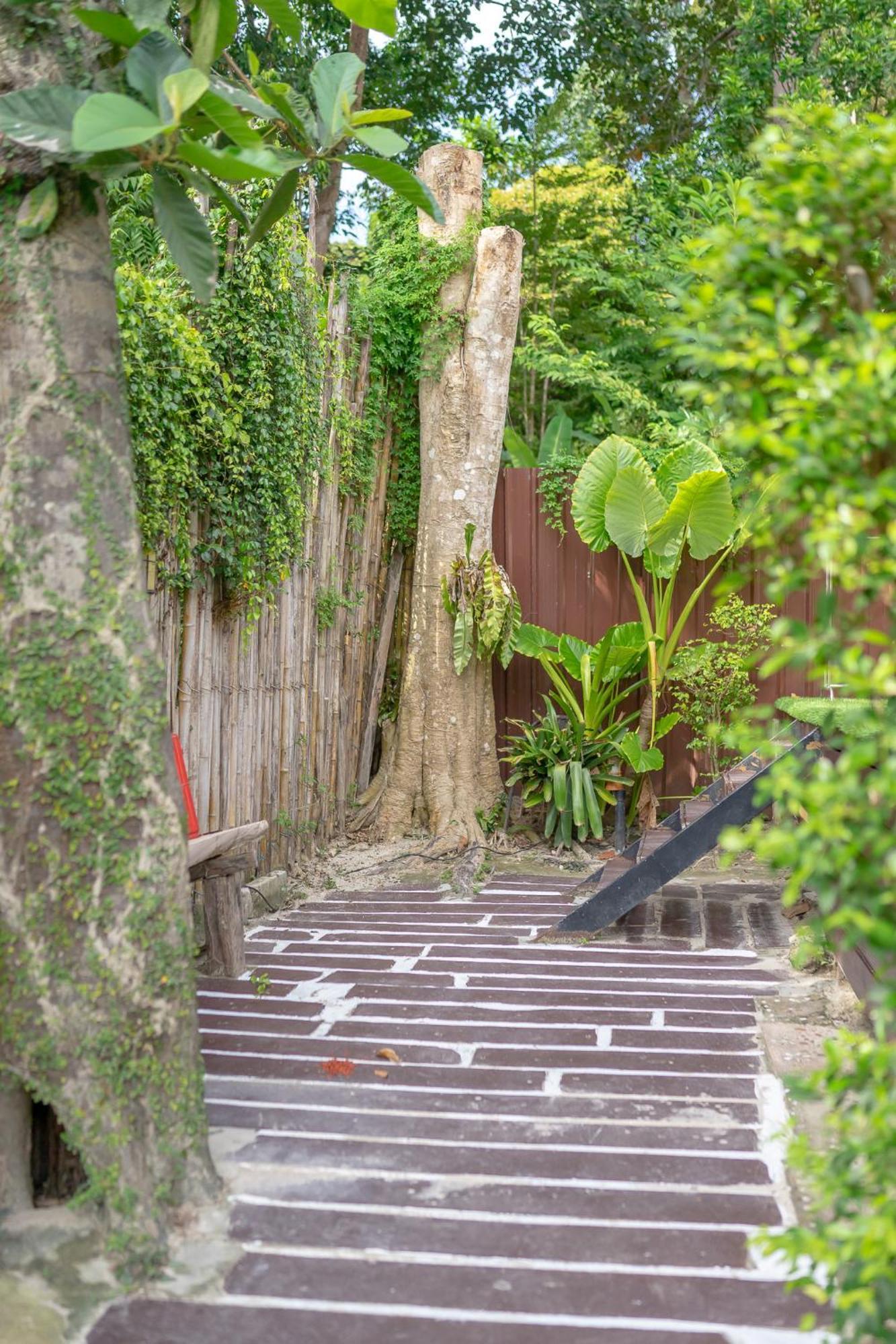 Good Mood Resort Koh Lipe Bagian luar foto